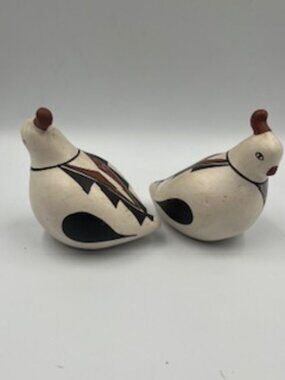 Vintage Native American pottery Quail figurine Mary Saxon Navajo pottery set 2